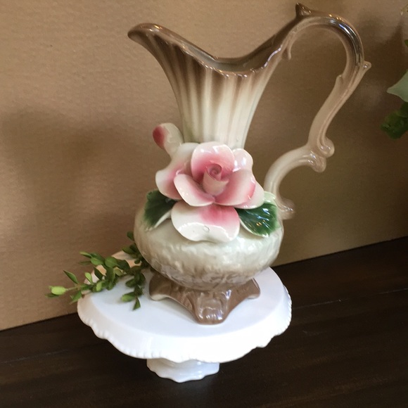 Vintage pitcher/vase - Picture 1 of 4